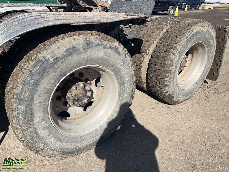 2010-international-prostar-image-10