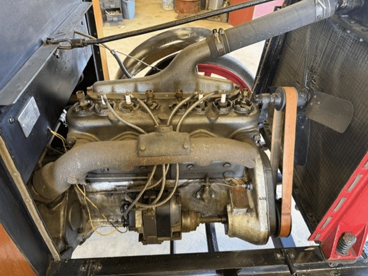 1920-traffic-truck-image-13