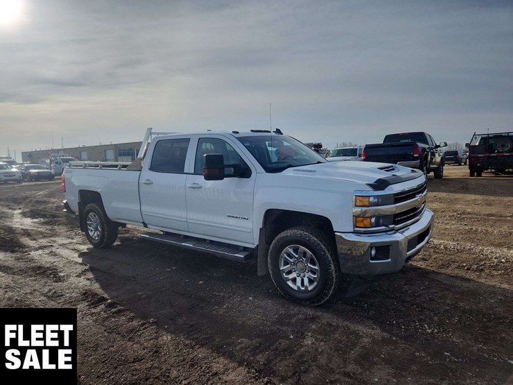 2019-chevrolet-silverado-3500hd-image-4
