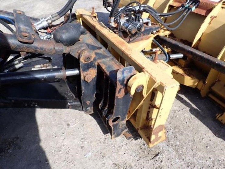 2014-new-holland-t4.75-image-42