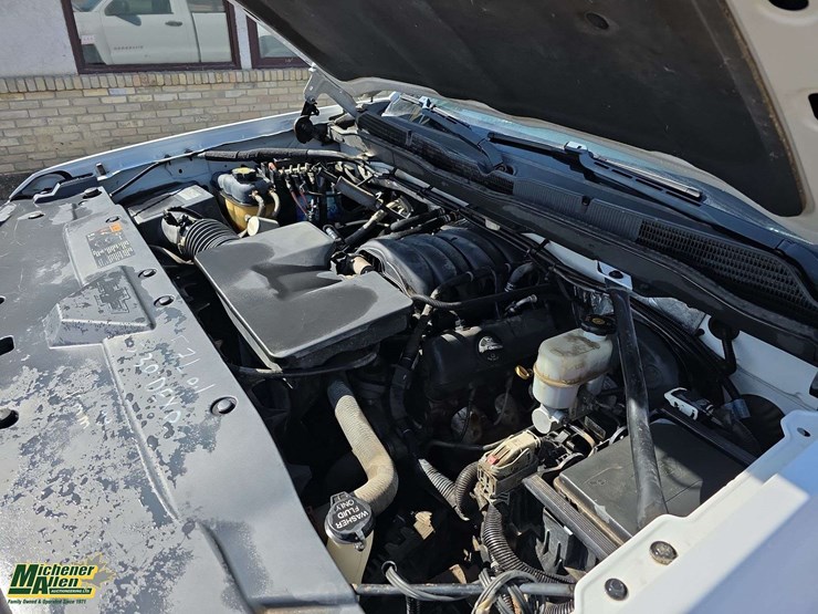 2014-chevrolet-silverado-1500-image-27