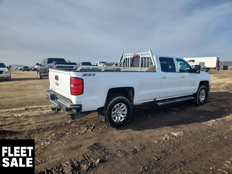 2019-chevrolet-silverado-3500hd-image-3