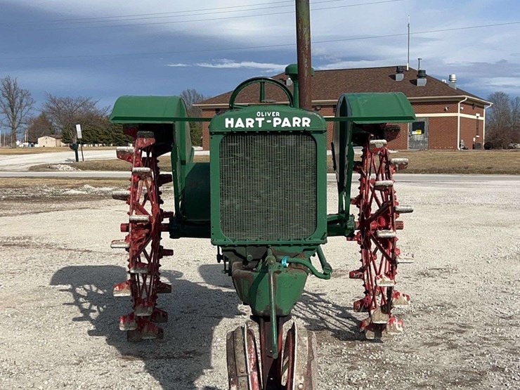 18-27-oliver-hart-parr-image-7