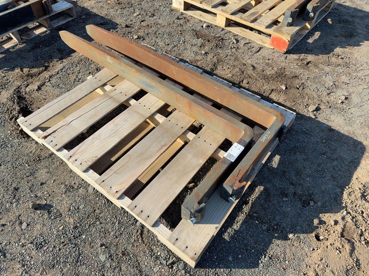 (2)-60"-forks-image-3