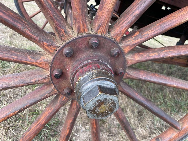 1911-mcintyre-high-wheel-automobile-image-13