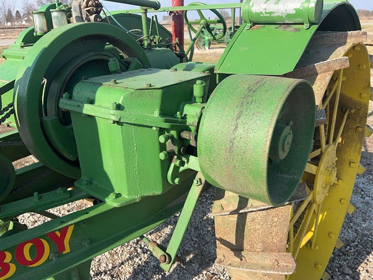 12-25-waterloo-boy-model-n-image-13