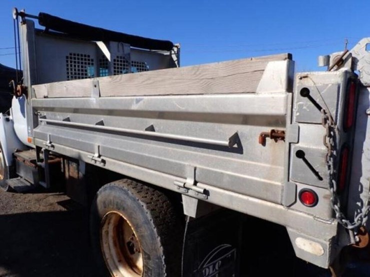 2016-ford-f650-image-44