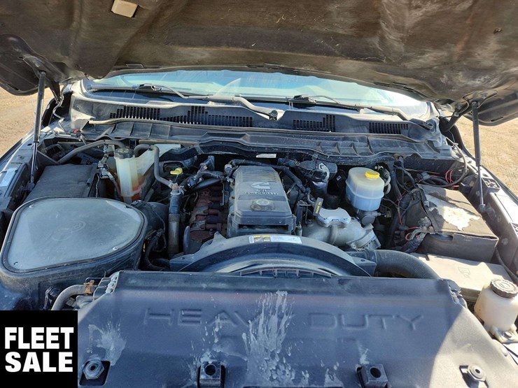 2013-dodge-3500-image-24