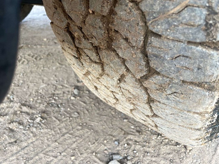 2024-chevrolet-silverado-2500-image-21