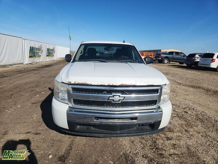2010-chevrolet-silverado-1500-image-6