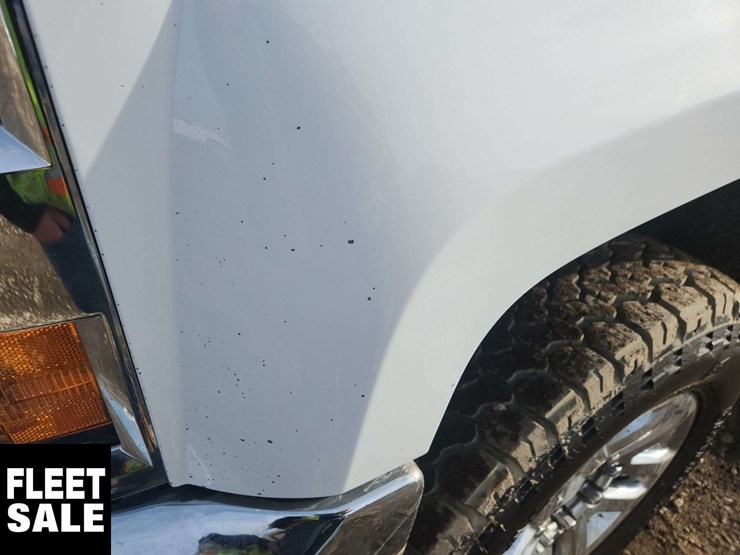 2019-chevrolet-silverado-3500hd-image-31