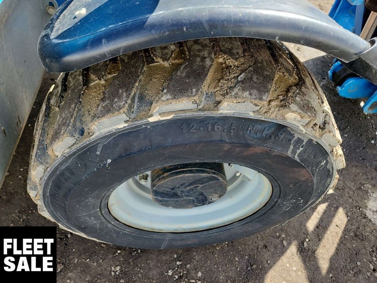 2010-genie-gth5519-image-25