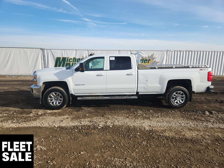 2019-chevrolet-silverado-3500hd-image-19