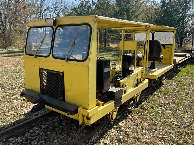 fairmont-rail-car-image-98