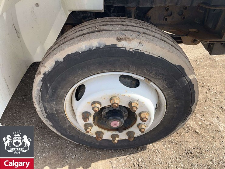 2012-international-durastar-4300-image-12