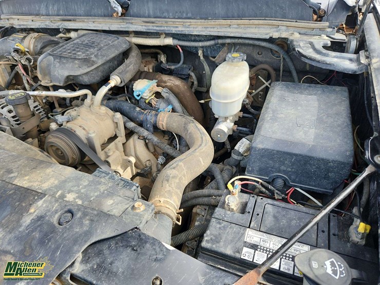 2010-gmc-sierra-2500hd-image-28