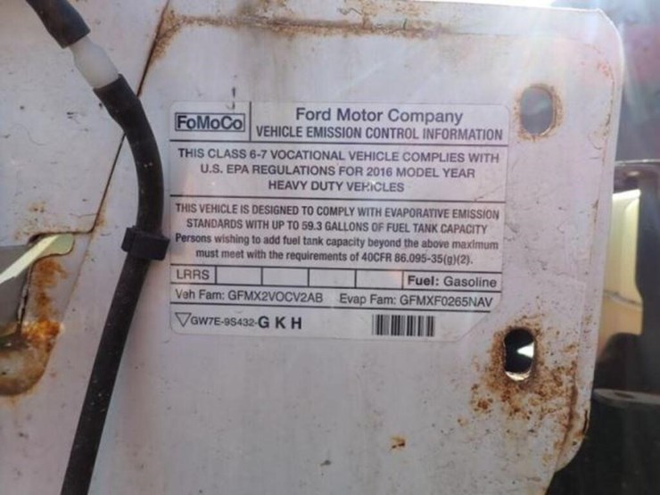 2016-ford-f650-image-30