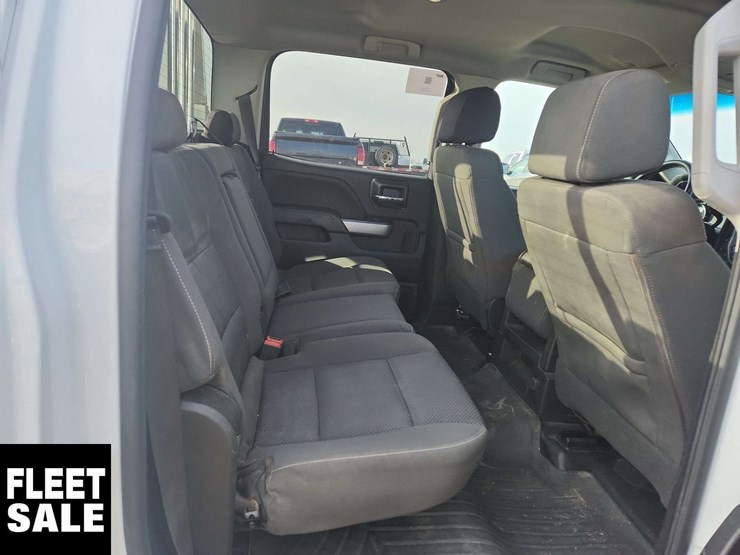 2019-chevrolet-silverado-3500hd-image-16