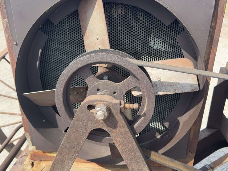 huber-light-four-image-39