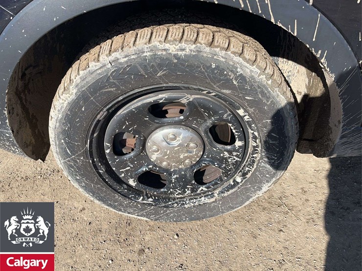 2019-ford-explorer-image-9