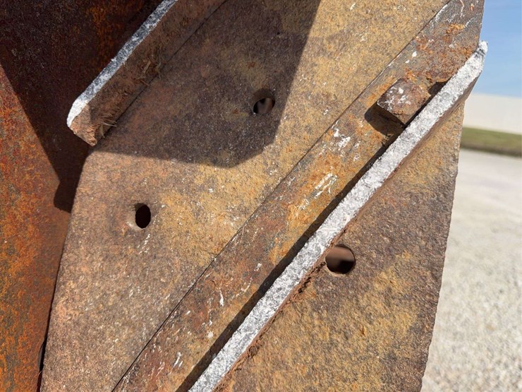 huber-light-four-image-14