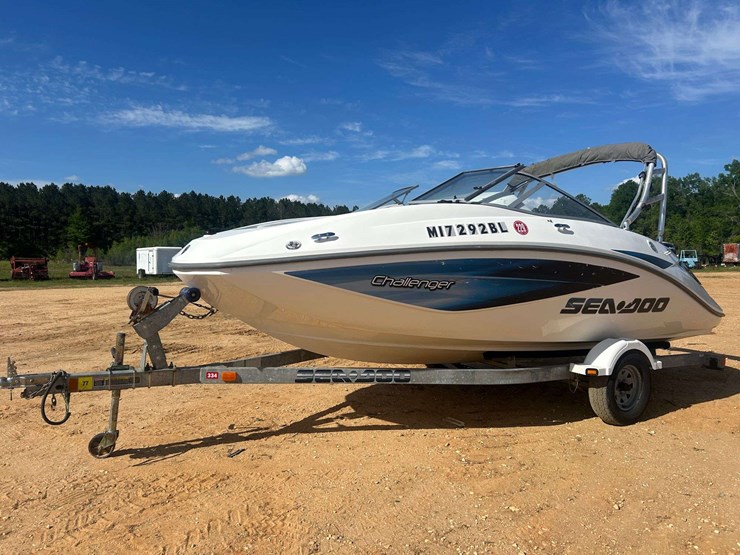 2006-sea-doo-180-challenger-jet/wake-boat-w/trailer-image-1