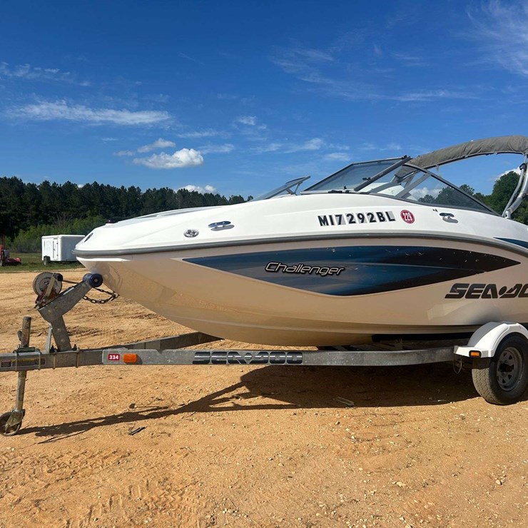 2006 Sea Doo 180 Challenger Jet/Wake Boat w/Trailer
