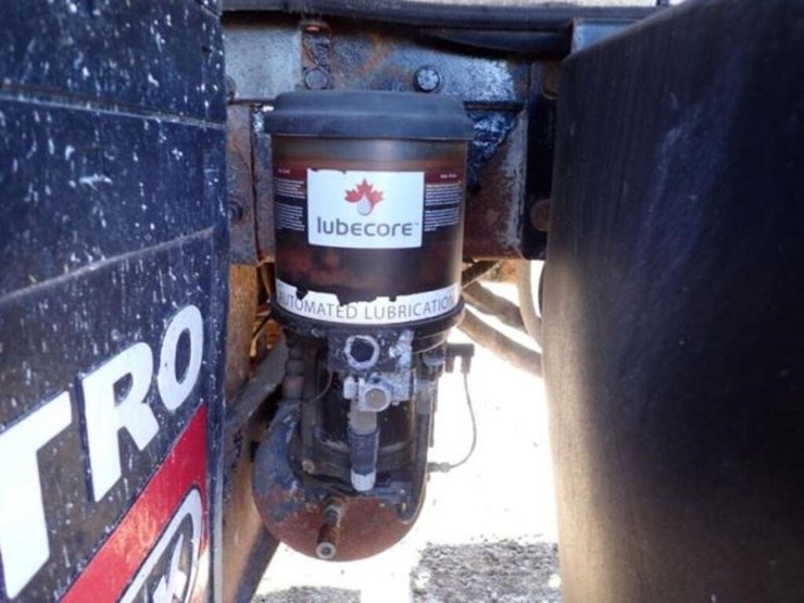 2013-kenworth-t800-image-71