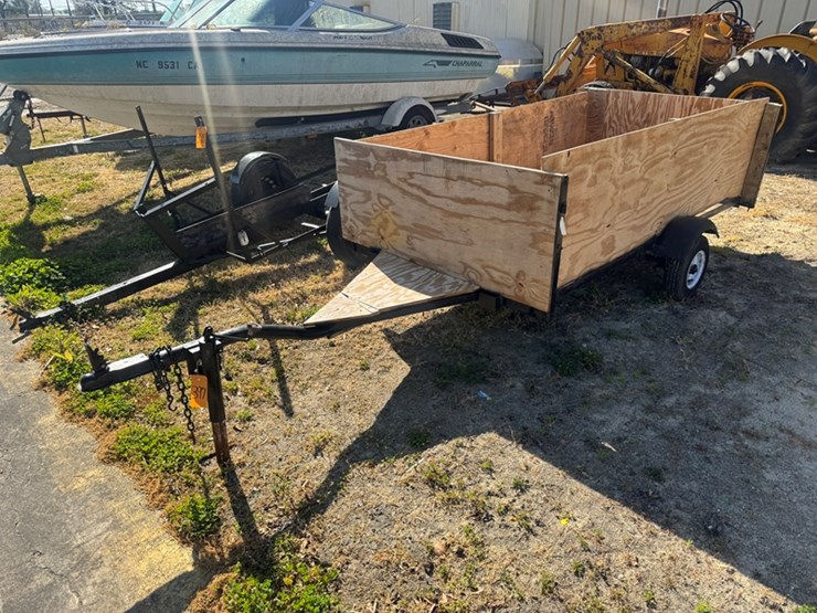 homemade-lawn-trailer-no-title-image-1