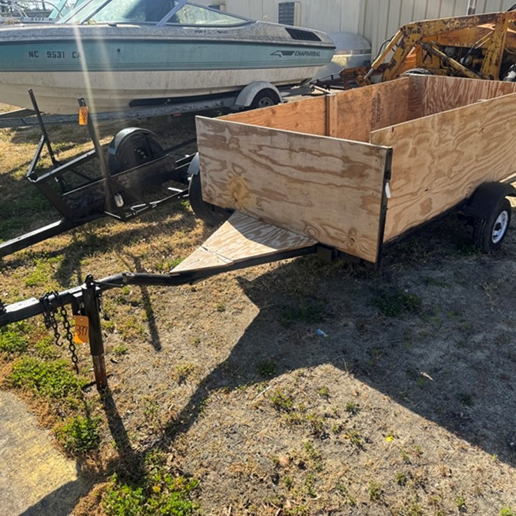 HOMEMADE LAWN TRAILER NO TITLE