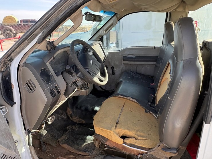 2009-ford-f250-image-5