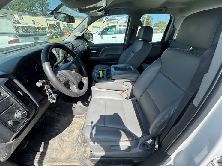 2017-chevrolet-silverado-1500-image-9