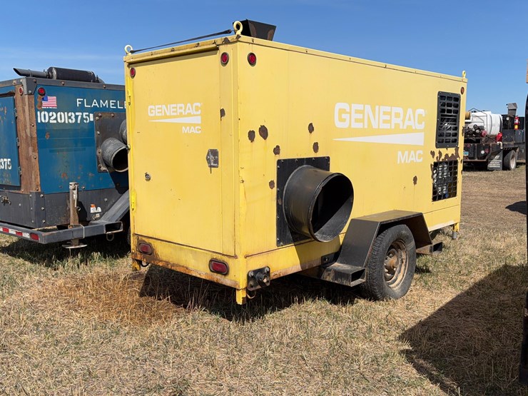 2011-mac-800g-image-3