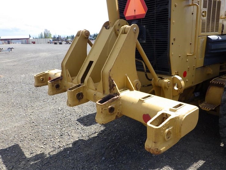 caterpillar-140h-image-9