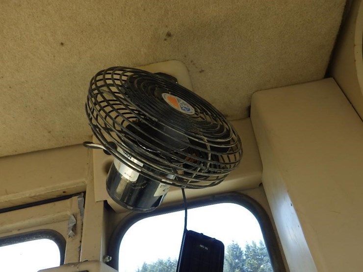 caterpillar-140h-image-77