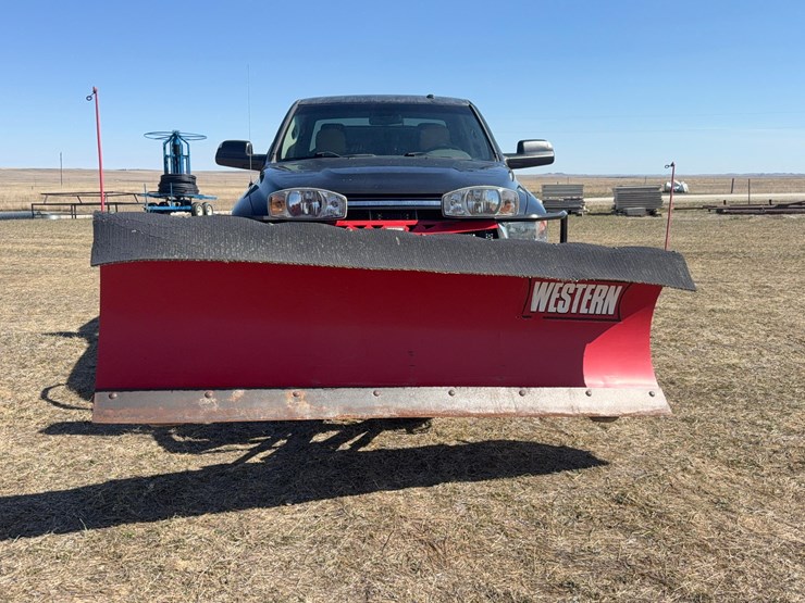 2015-dodge-2500-image-2