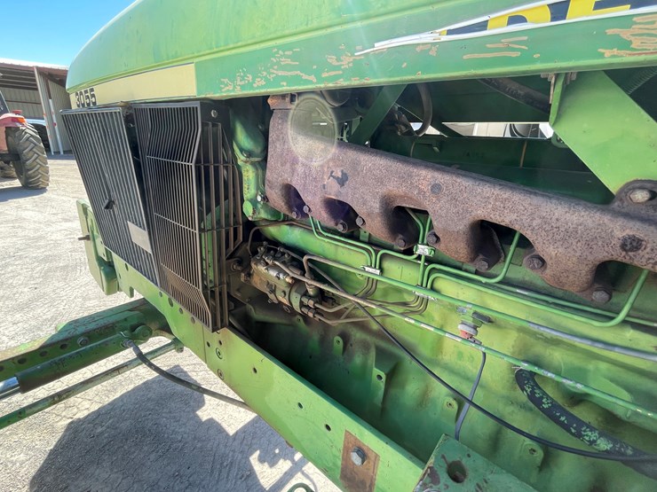 john-deere-3055-image-41