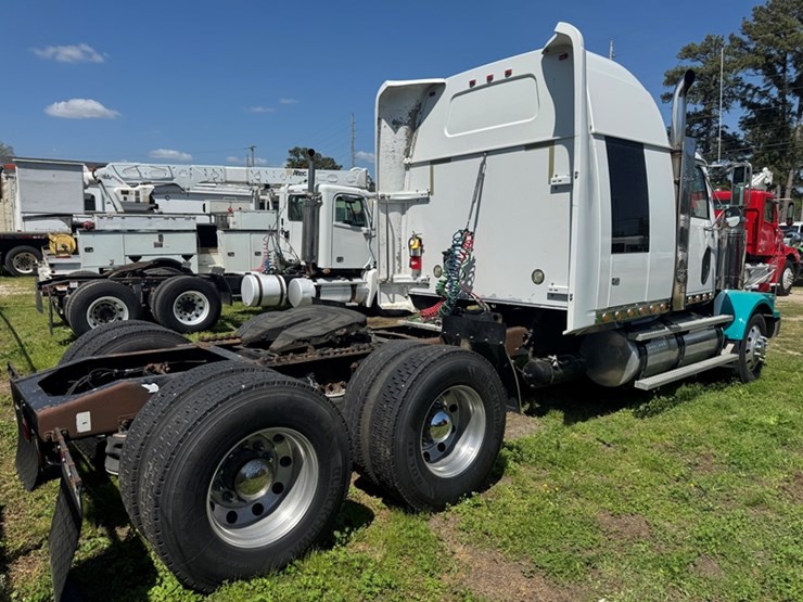 2007-western-star-4900-image-3