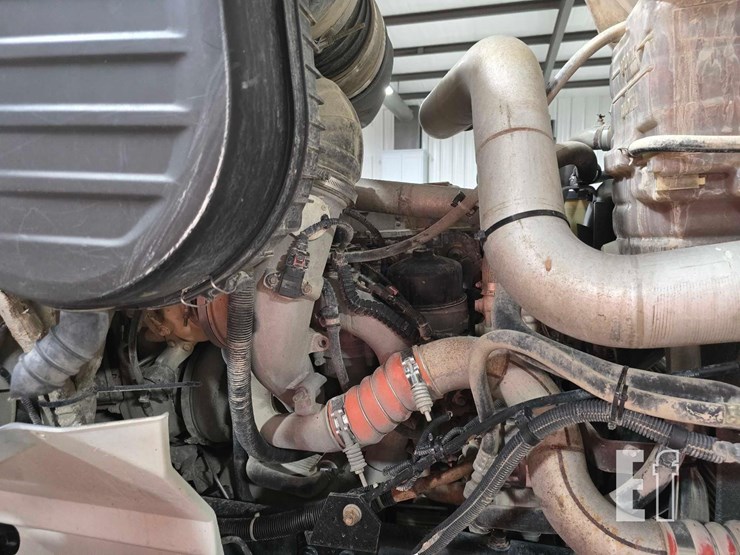 2013-international-paystar-5900-image-23