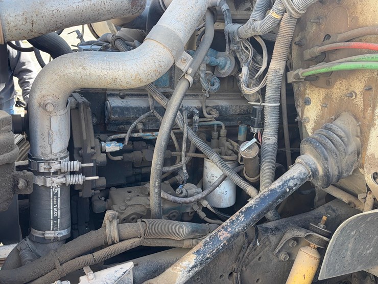 1997-international-4700-image-11