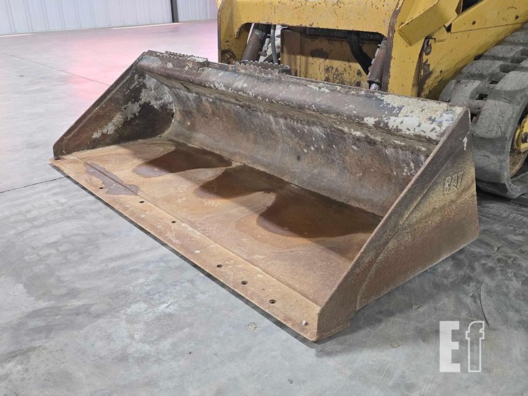 2018-caterpillar-259d-image-9