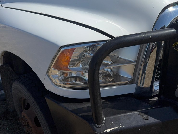 2017-ram-3500-hd-image-19