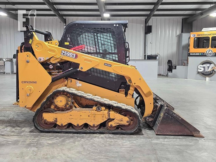 2023-caterpillar-259d3-image-6