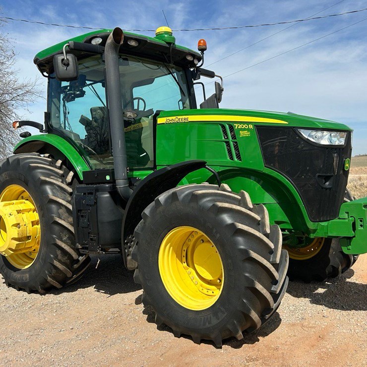 2013 JOHN DEERE 7200R