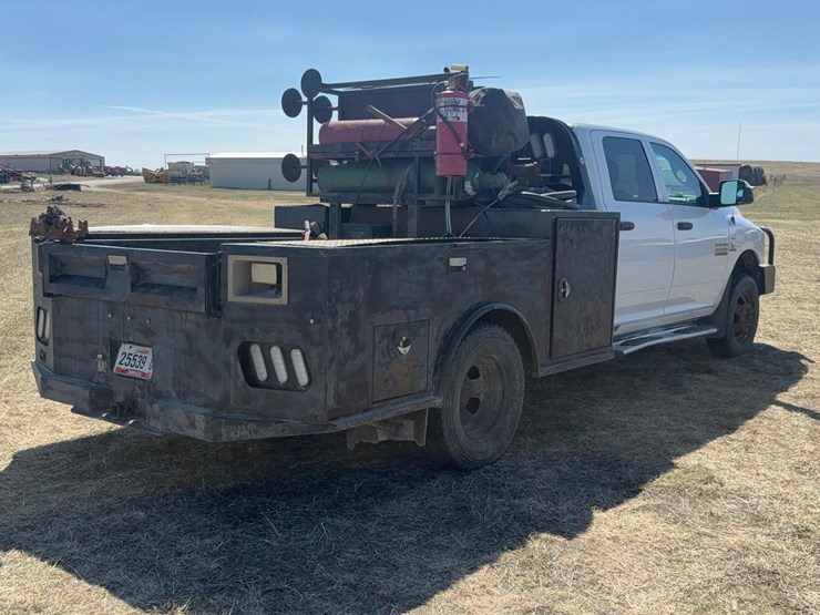 2017-ram-3500-hd-image-4