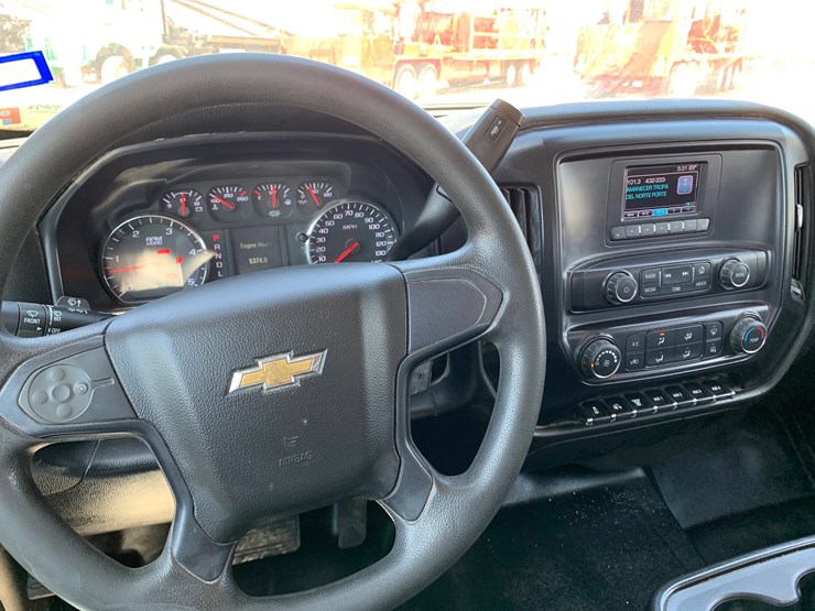 2022-chevrolet-silverado-6500hd-image-13