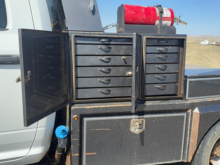 2013-ram-4500-hd-image-15