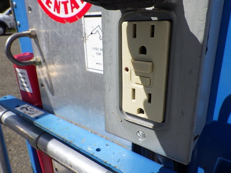 2013-genie-gr20-image-14