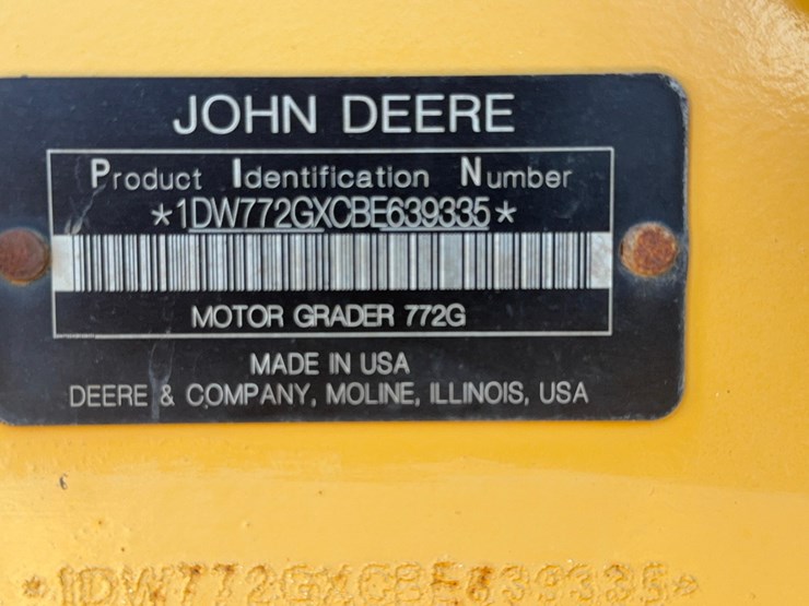 2018-deere-772g-image-44