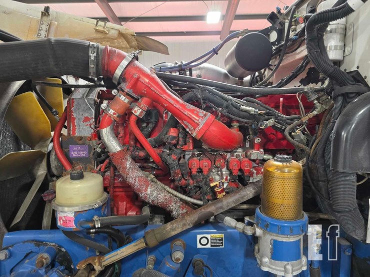 2004-peterbilt-378-image-21